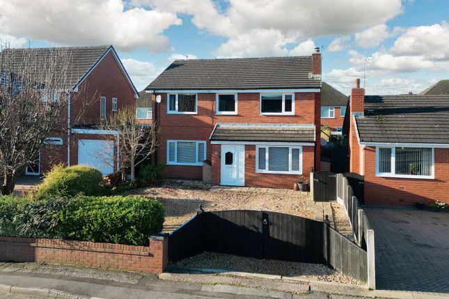 Thumbnail Detached house for sale in Lingley Road, Great Sankey