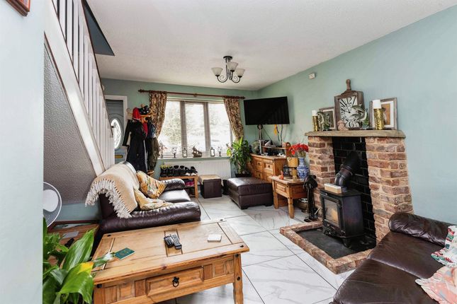 Semi-detached house for sale in Heron Walk, March