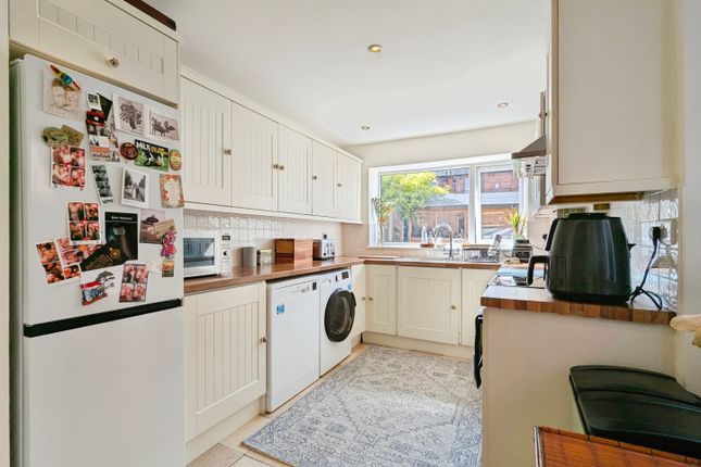 14, Skipton Street, Harrogate photo 2