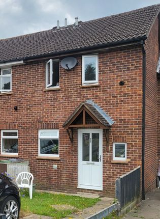 Thumbnail Terraced house to rent in Titchfield Close, Tadley