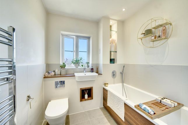 15, Blackthorn House, 1 Blackthorn Avenue, Chigwell photo 3