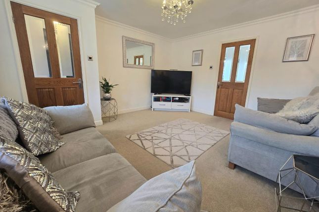 5, Herriot Court, Darlington photo 3