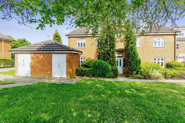 Thumbnail Flat for sale in Turner Avenue, Biggin Hill, Westerham