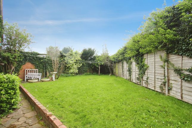 Unit 6, 14, Colne Orchard, Iver photo 5