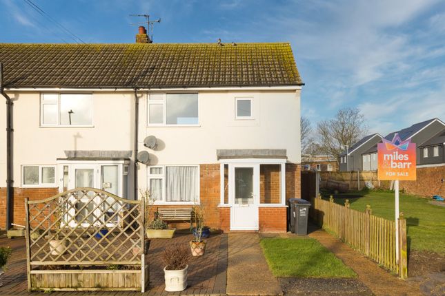 1-bed flat on 19, The Retreat, Kent, £80,000