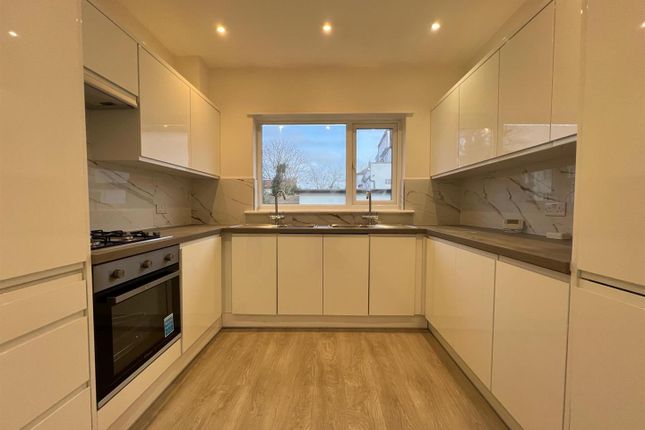 Detached house to rent in Wentworth Road, London