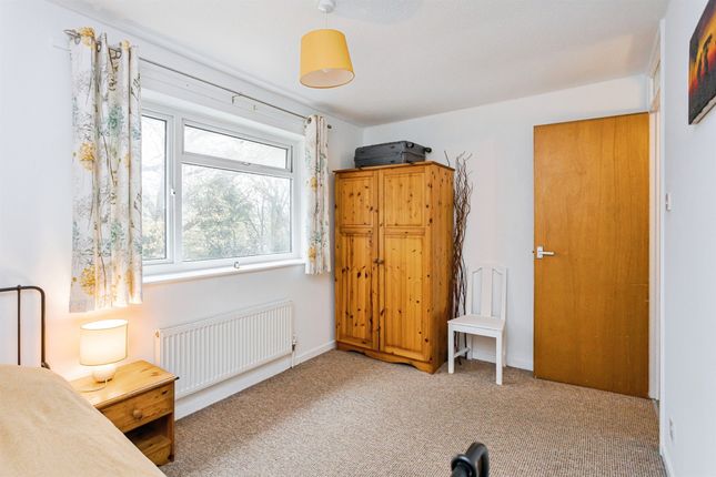 5, Burners Close, Burgess Hill photo 4