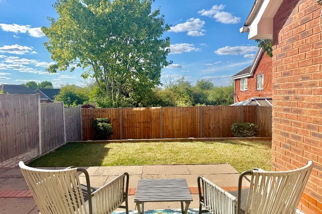 31 Leven Drive, Worcester photo 4