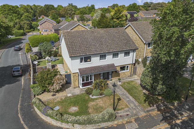1, Beechwood Close, Exning photo 3