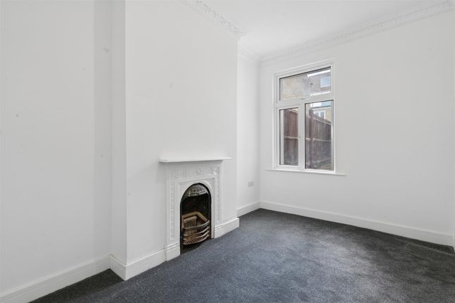 Gilbey Road, London photo 4
