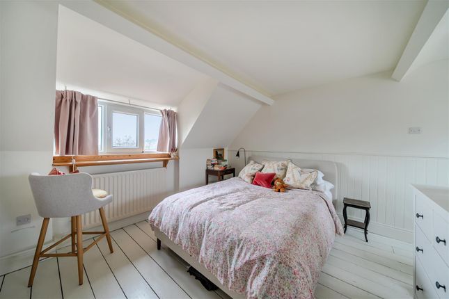 Flat 4, Glen Andred, Colway Lane, Lyme Regis photo 4