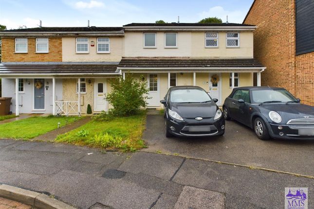 Thumbnail Terraced house for sale in Wheatfields, Chatham