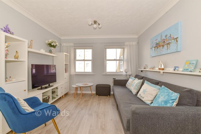 Chislet Court, Pier Avenue, Herne Bay photo 2