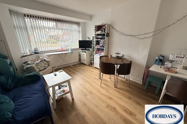 64, Strafford Gate, Potters Bar photo 2