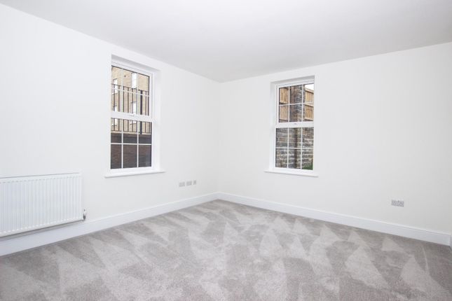 1, Acorn Way, Blackburn photo 3