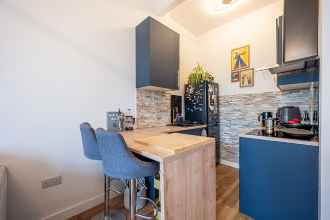 2/2 25 Mcculloch Street, Glasgow photo 4