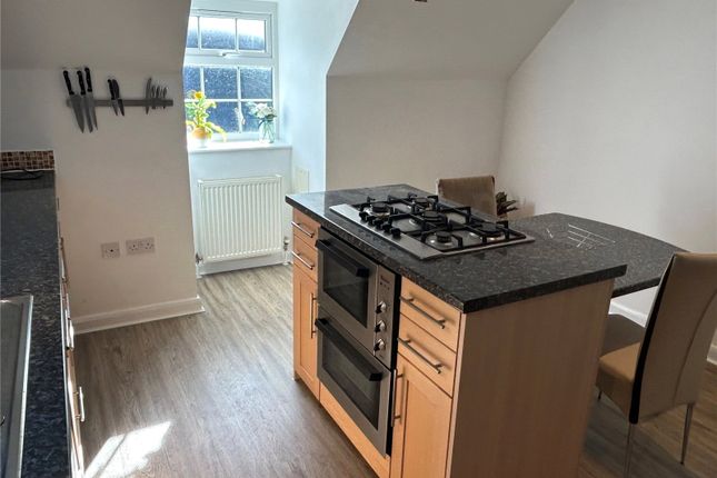 8, Linkfield Place, Redhill photo 2