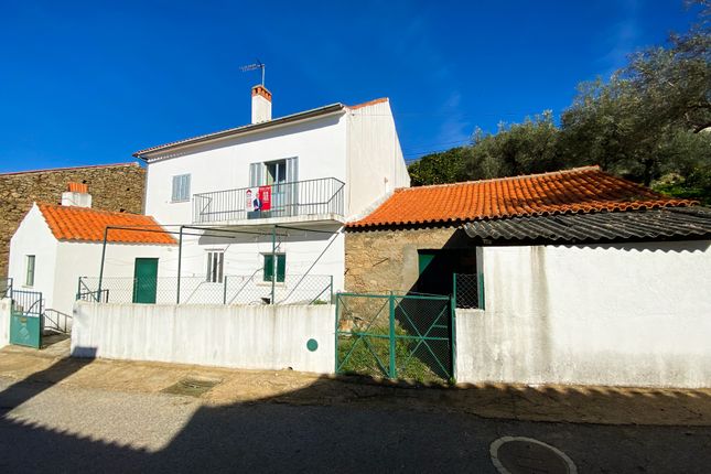 Detached house for sale in Penha Garcia, Penha Garcia, Idanha-A-Nova, Castelo Branco, Central Portugal