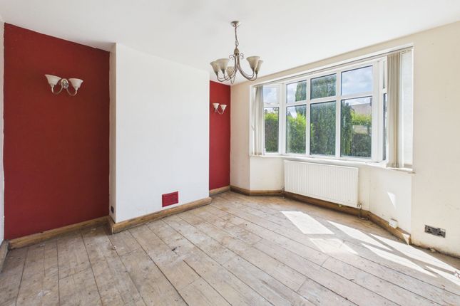 281 Mansfield Road, Sutton-In-Ashfield photo 2
