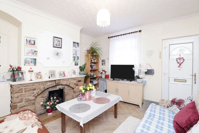 28 Wellington Street, Rotherham photo 2
