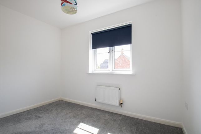 Link-detached house to rent in Canal Lane, Deanshanger, Milton Keynes