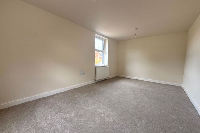 11 Alkanet Way, Ipswich photo 2