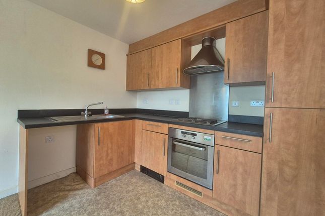 Pentland Close, Cardiff, Cardiff photo 4