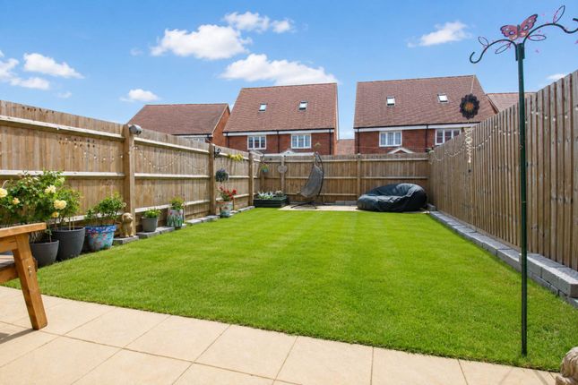 53, Clayfield Road, Aylesbury photo 4