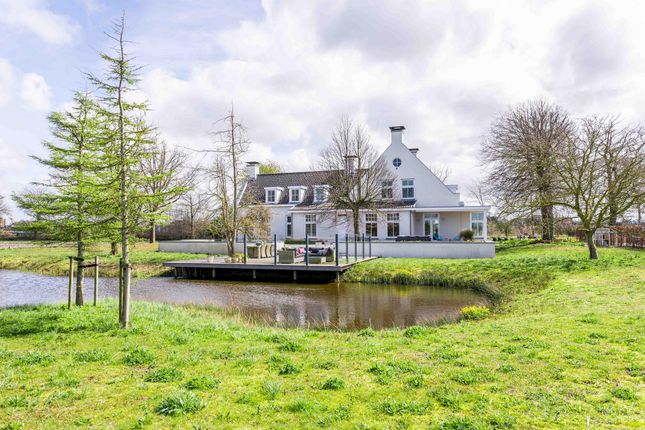 Country house for sale in Achterweg-Zuid 56, 2161 Dz Lisse, Netherlands
