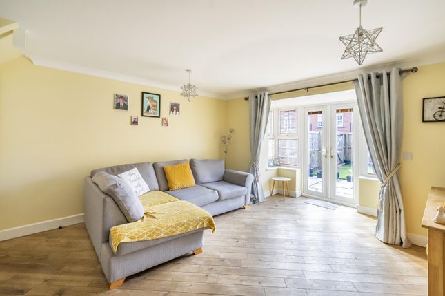 46, Armstrong Way, York photo 3