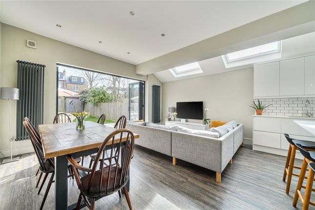 2, Goodwyns Vale, London photo 3