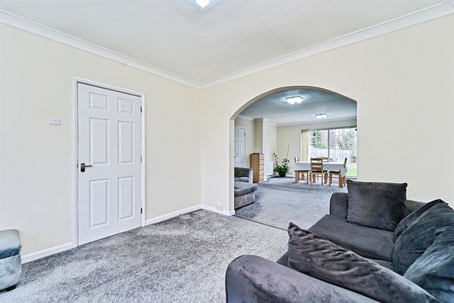 8, Cairn Drive, Walsall photo 3