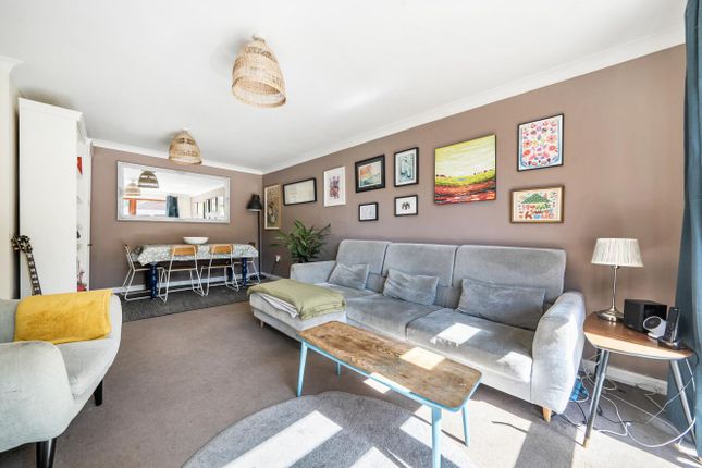 24 Mountain Ash, Tilden Road, Winchester photo 3