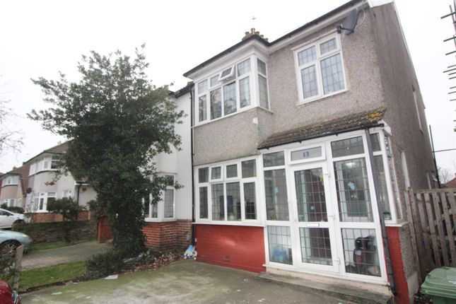 Thumbnail Detached house to rent in Avenue Road, Bexleyheath, Kent