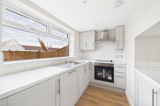 A, 205, Henley Road, Reading photo 2