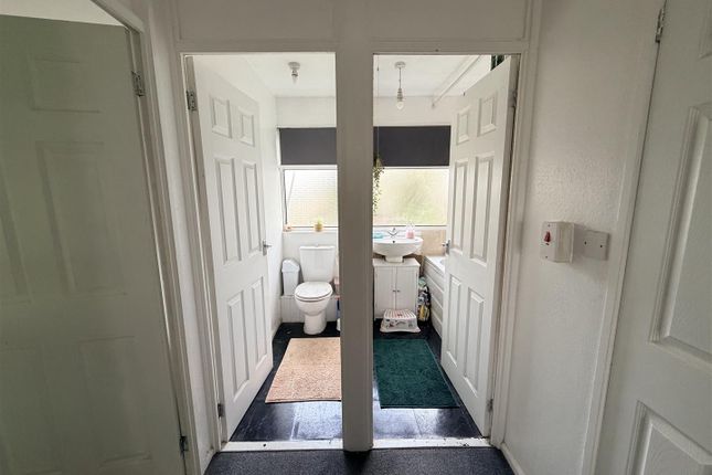 21, Craneberry Road, Birmingham photo 5