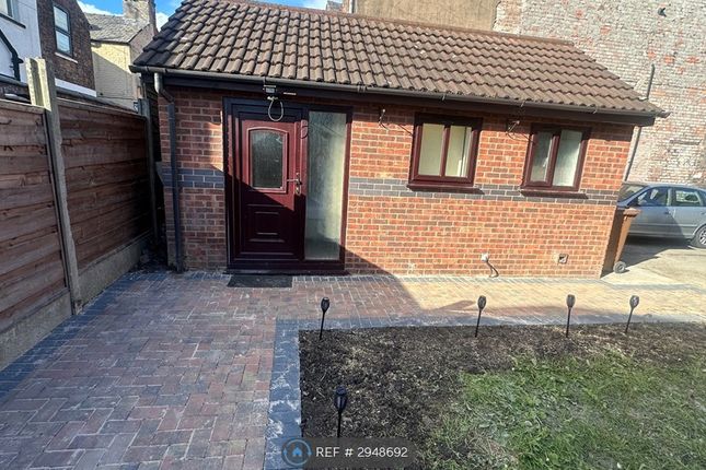 Nona St, Salford photo 2
