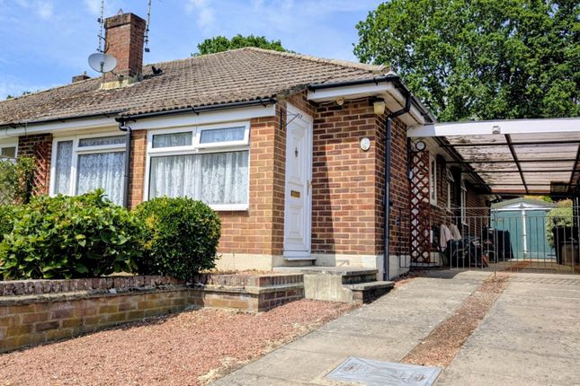 3-bed house on 21, Heather Close, Bordon, £384,950