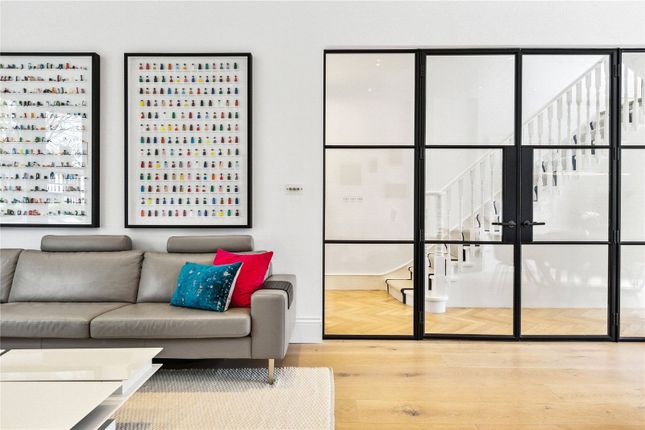 44, Creswick Road, London photo 4