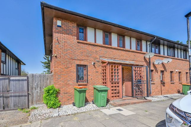 End terrace house for sale in Heather Close, Beckton, London