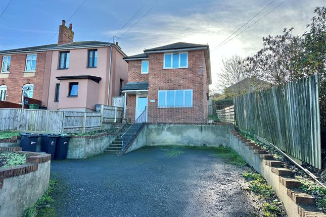 3-bed detached on 227a, Chickerell Road, Weymouth, £300,000