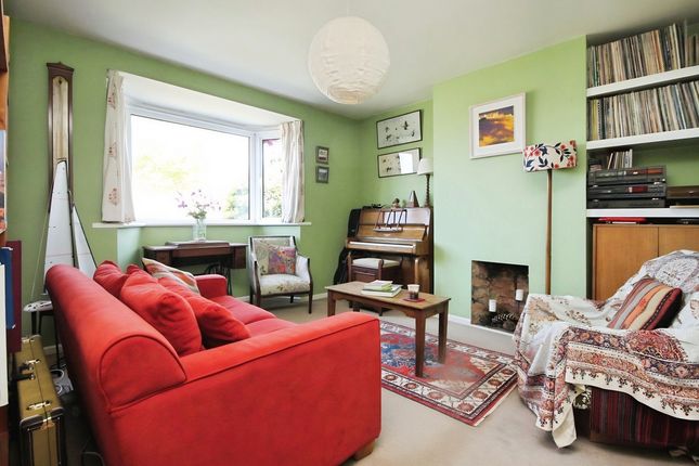 60, Marlborough Avenue, Kidlington photo 2