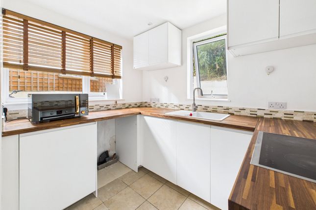 19A,, Slad Road, Gloucestershire photo 3