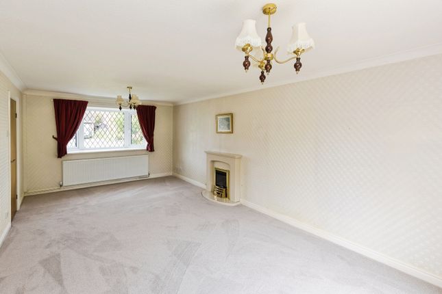 4, Campbell Close, Wrexham photo 4