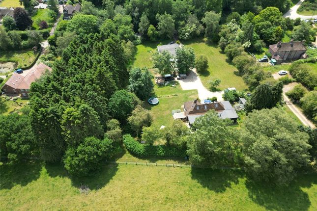 Thumbnail Commercial property for sale in Beacon Road, Ringshall, Berkhamsted