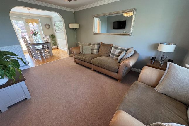 19, Horton Street, West Yorkshire photo 5