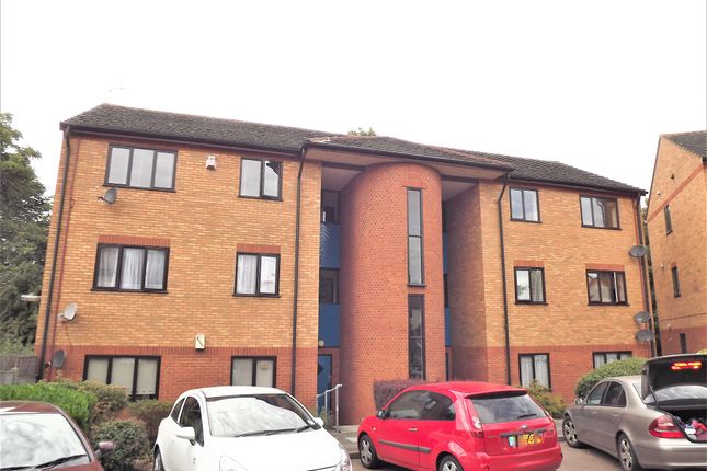Thumbnail Flat for sale in Marigold Place, Harlow
