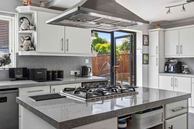 25, Taunton Road, Somerset photo 4