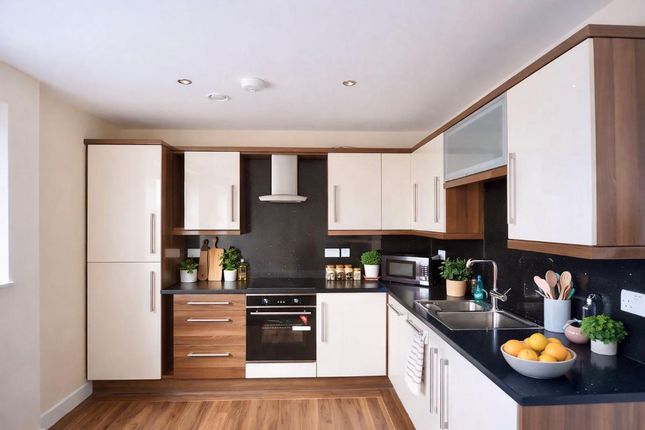 Apt 23 Devonshire Point, Sheffield photo 2