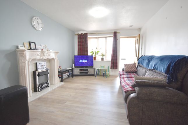 246, Woodway Lane, Coventry photo 4
